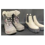 2 Pairs Womenï¿½s Boots ï¿½ Columbia Sz 7 & Circus Sz