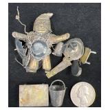 Bronze Trinket w Accessories, Tools, Umbrella