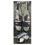 Frenzy MX Medium Helmet & 28" Fox Racing Pants