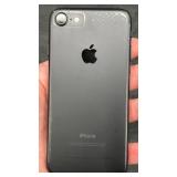 Apple iPhone 7, Black w Accessories