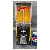 Vintageï¿½Victor Topper 1-Cent Gumball Machine w Key