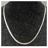 14KT White Gold Herringbone Necklace 4.087g