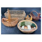 5 Art Baskets ï¿½ Chicken, Duck, Fiber Art +