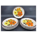 12 Vntg Mid-Century Doverstone 12" Dinner Plates