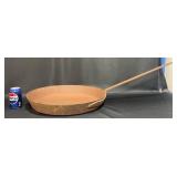 Vintage Huge Frying Pan w Long Handle Decor