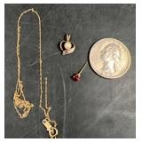 1.362 Grams of 10KT Gold Heart Pendant +