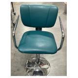Vintage 1950's Adjustable Salon Chair
