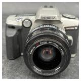 Minolta Maxxum 5 Film Camera w 35-70mm Lens