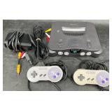 Nintendo 64 Video Game Console w Controllers