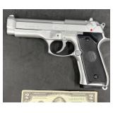 UHC Airsoft Pistol 6mm x 22