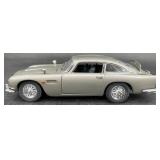 James Bond 007 Aston Martin DB5 Diecast Model