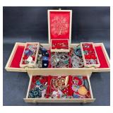 Jewelry Box w Assorted Vintage Jewelry Contents
