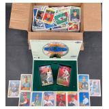 Baseball Cards - 1989 Topps, 1998 Flair Showcase