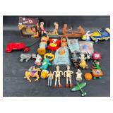 Vintage Toys & Figurines Lot ï¿½ Wooden Toy Boxers +