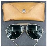 Vintage Bushnell Aviator Sunglasses w Case Korea