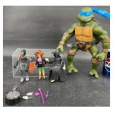 Teenage Mutant Ninja Turtles TMNT Toy Figures +