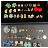 29 Pairs Vintage Fashion Earrings