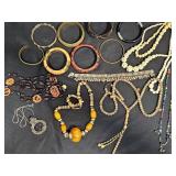 Vintage Fashion Necklaces & Bracelets Lot