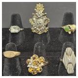 6 Assorted Rings, Various Sizes