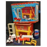 Vntg Fisher-Price Play Family Fire Station w Box