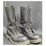 Black Dr. Martens Original Boots Sz 6M/7W