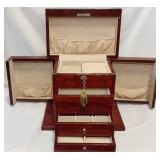Jere! Locking Wood Jewelry Box ï¿½ Looks Unused