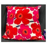 Marimekkoï¿½Pieni Unikko Pillow w Bold Floral Print