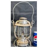 Antique Dietz Vesta Kerosene Railroad Lantern