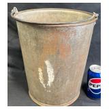 Vintage Galvanized Bucket w Handle
