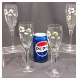 4 Champagne Flutes w Painted Floral Design