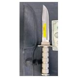 U.S. General Hunting & Survival Knife w Sheath