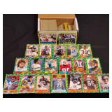 Assorted 1986 Topps Football Cards