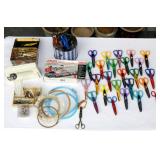 Crafts Sewing Lot Fancy Cut Scissors