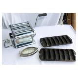 Kitchen Cast Corn Muffin Italy Pasta Maker Cutter