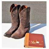 10M HH Brown Cowboy Boots & Leather Notebook