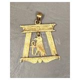 18k gold Egyptian style pendant - 7.4g