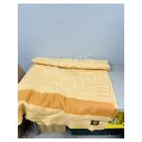 Whitney 100% wool blanket, 4 point