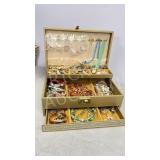 retro jewelry chest w/ contents