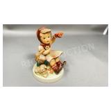 Hummel figurine- farewell  4 3/4' tall