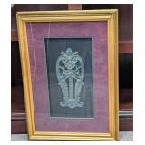 Decorative Wall Decor w/Pink Velvet Mat