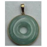 Beautiful 14K Gold & Jade Pendant Beautiful 14K Gold & Jade Pendant