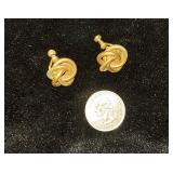 1/20 12k GF Knot Earrings with Screw Back 1/20 12k GF Knot Earrings with Screw Back