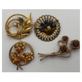 4 Gold Toned Flower Fashion Pins