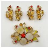 Vintage ï¿½Juliana D&Eï¿½ Pin, 2 Pair Matching Clips