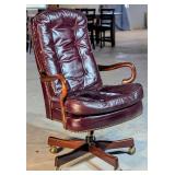 *Beautiful Oxblood Leather Executive Office Chair