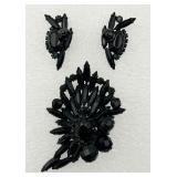 Vintage Black Stone Pin w/ Pierced Earrings