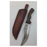 10" Hunting Knife w/Saw & Leather Sheath
