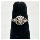 18K White Gold & Diamond Ring