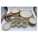 Vtg. Sweet Flowers Stoneware Dinnerware Set