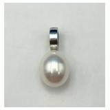 Beautiful Sterling Silver Pearl Pendant